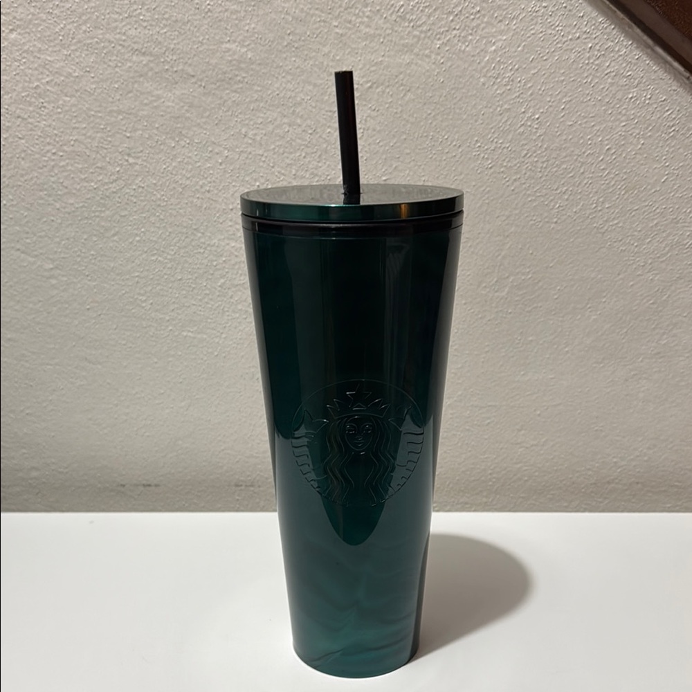 Starbucks Emerald Green Tumbler with Black Straw